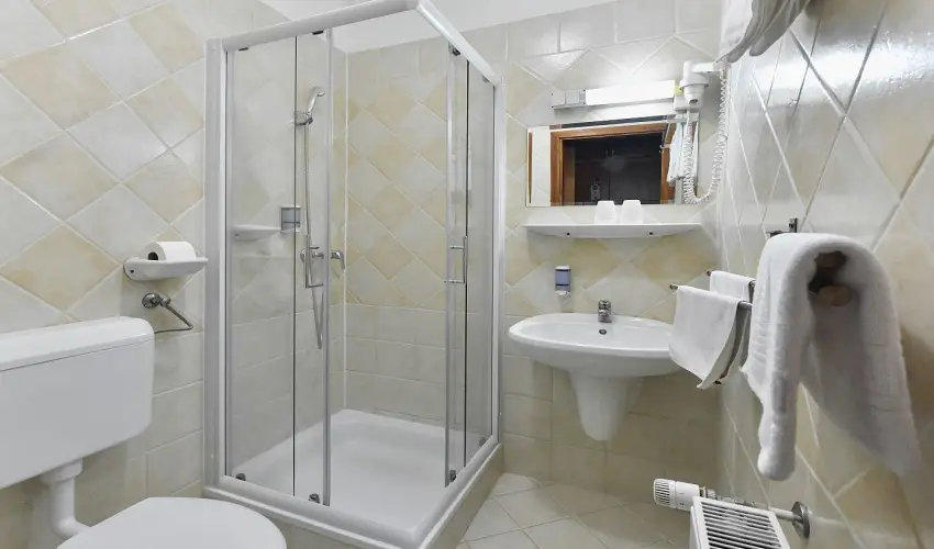 Ametiszt Hotel Harkny