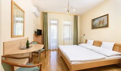 Ametiszt Hotel Harkny