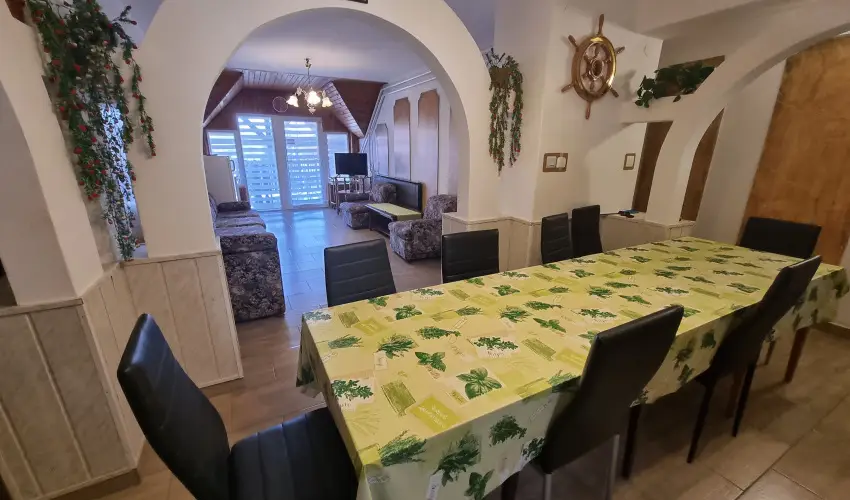 Andrea & Mnika Apartman 2 Harkny