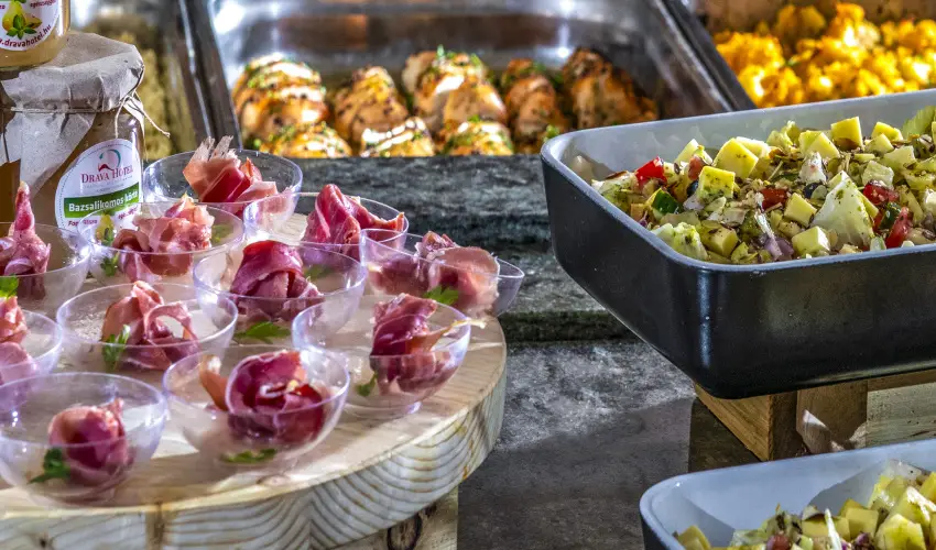 Drva Hotel Thermal Resort Harkny