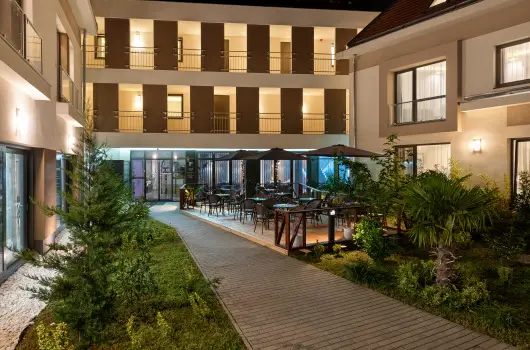 Fibula Residence Hotel & Wellness, Pcs