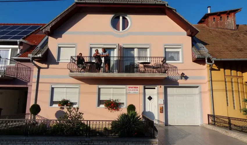 Gere Apartmanhz Harkny