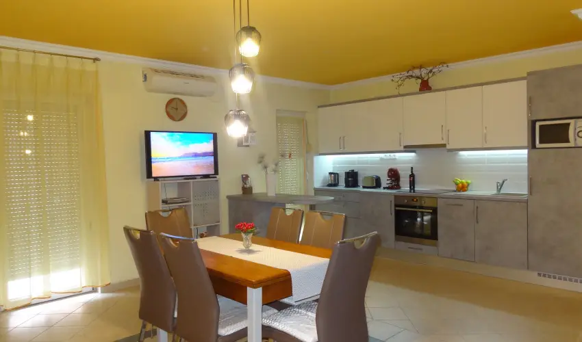 Gere Apartmanhz Harkny