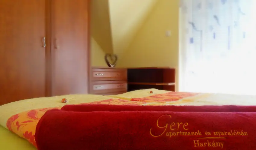 Gere Luxus Apartman Harkny