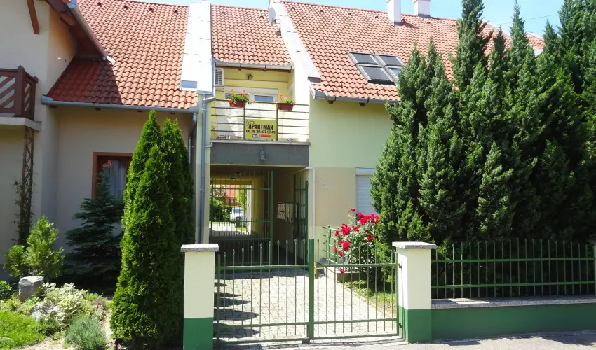 Gere Apartman Harkny