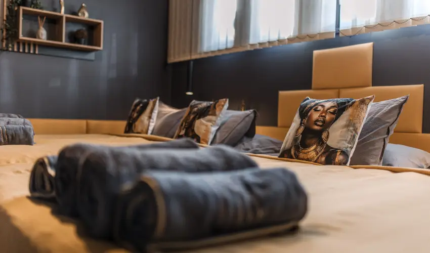 Greyhouse Apartments Hark�ny