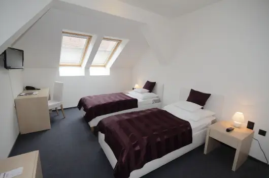 Hotel Arkadia, P�cs