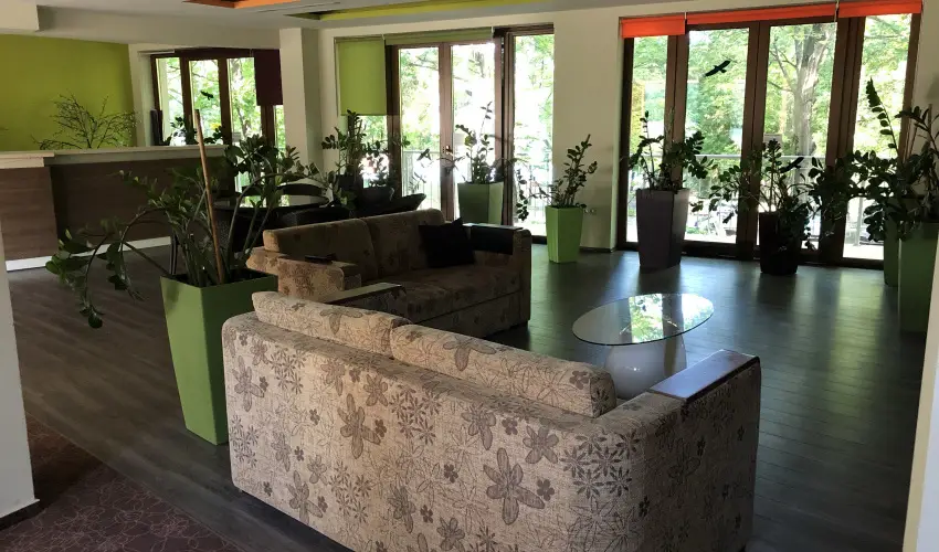 Hotel Eurpa Gunaras Dombvr