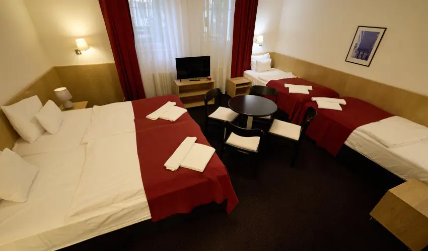 Laterum Hotel P�cs