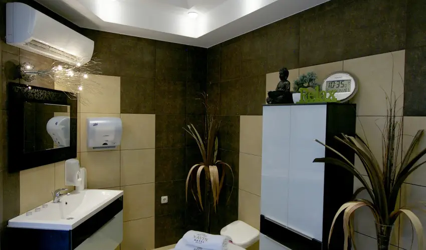 Hotel Xavin Hark�ny