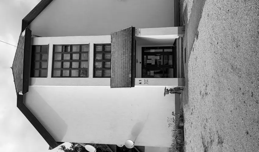 �risz Apartman Hark�ny