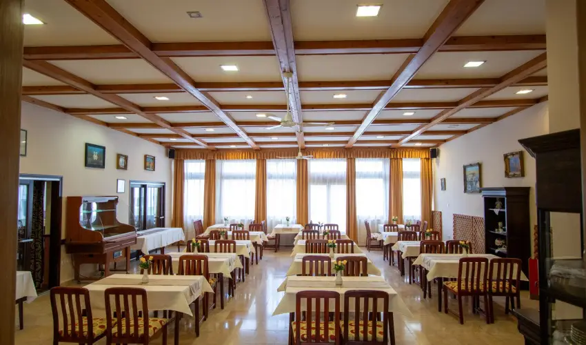 Komfort Hotel Platn Harkny