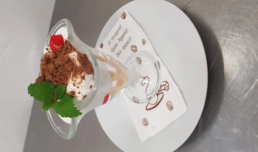 Komfort Hotel Platn Harkny