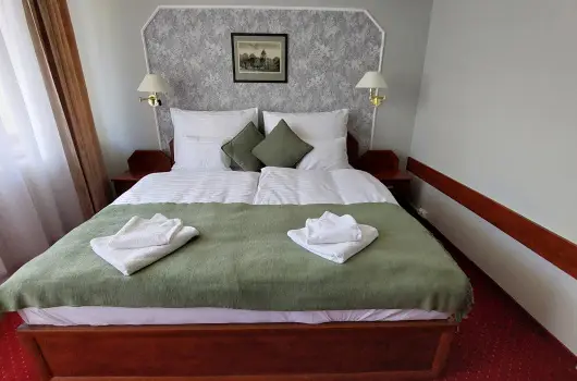 Komfort Hotel Plat�n, Hark�ny, P�cs - 19 km