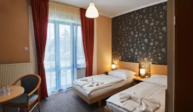 Korona Hotel Harkny Harkny