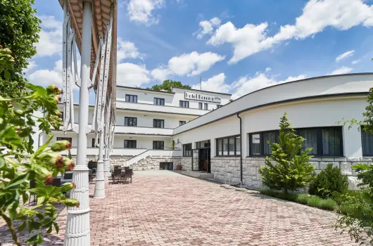 Korona Hotel Hark�ny, Hark�ny, P�cs - 19 km