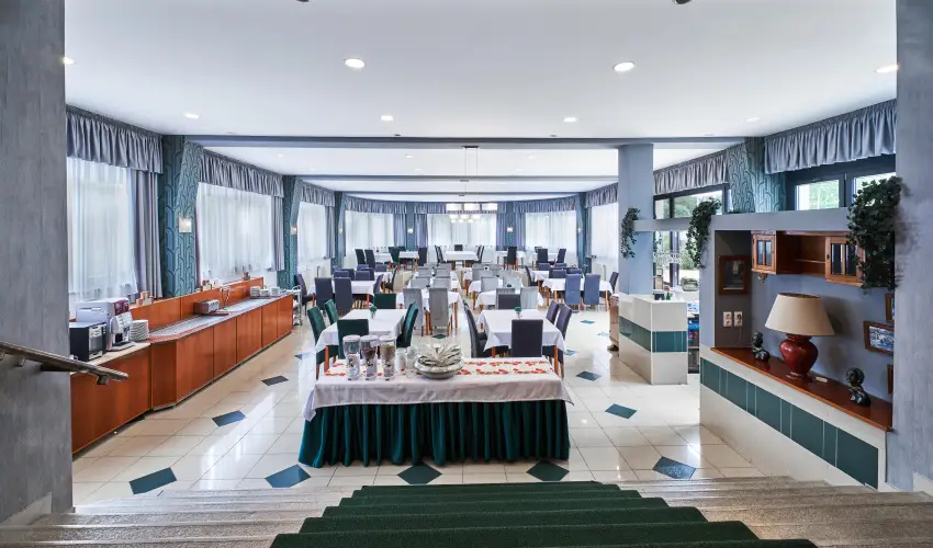 Korona Hotel Harkny Harkny