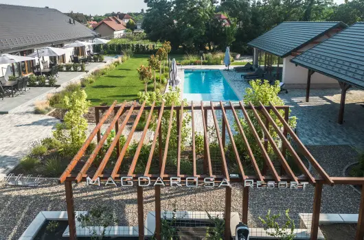 MAGDAROSA Resort, Harkny, Pcs - 19 km
