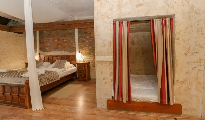 Puchner Kastlyszll Bikal