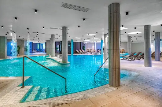Ambient Hotel & ThermalSPA****, Sikonda, P�cs - 9 km