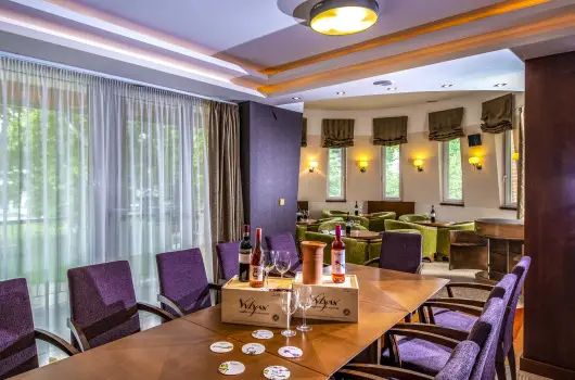 Term�l Apartmanok & Kemping Hark�ny, Hark�ny, P�cs - 19 km